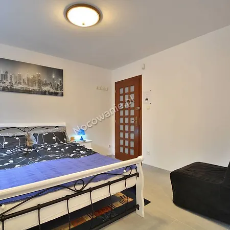 House דירה פוק